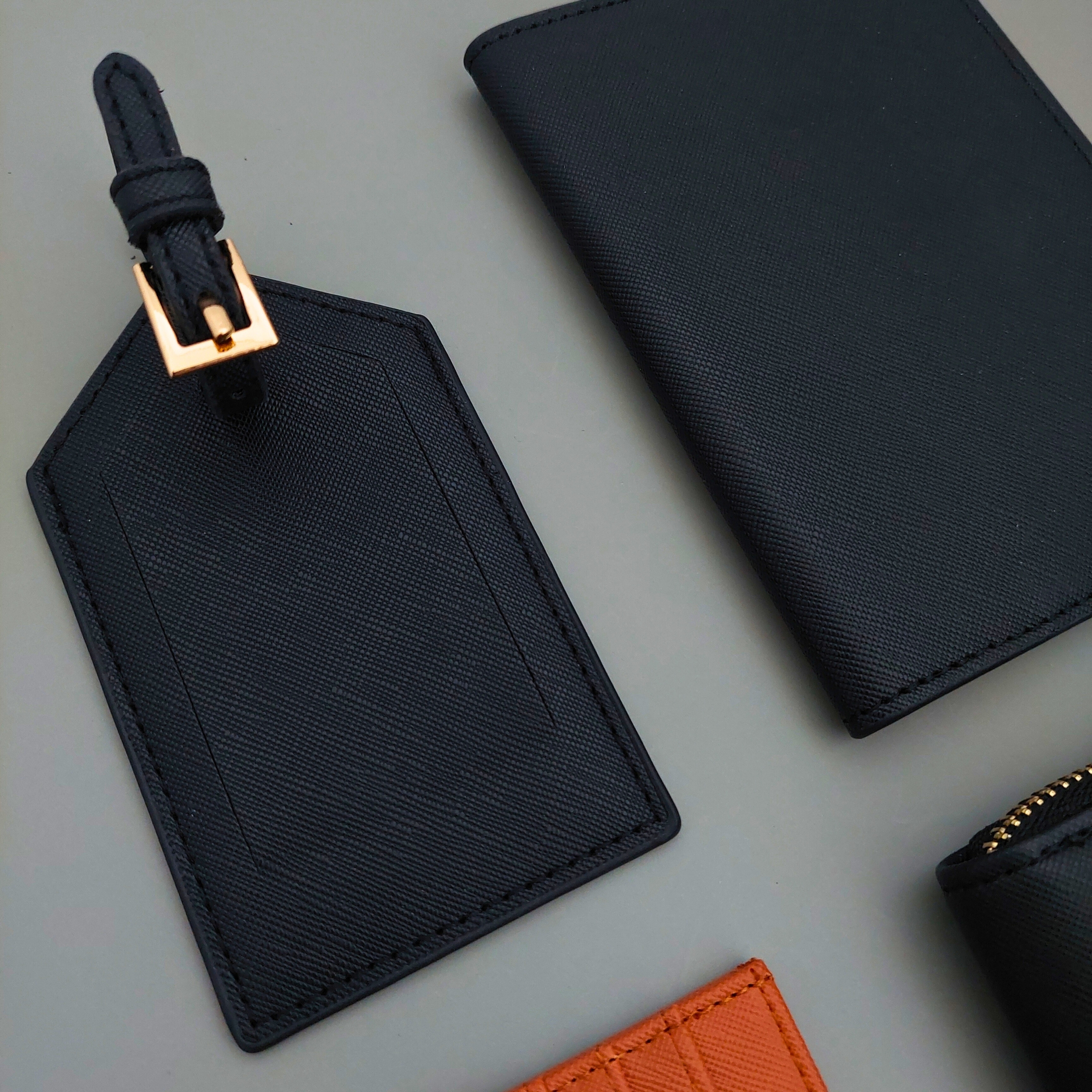 luggage tag corporate gift singapore leather odos travel accessories